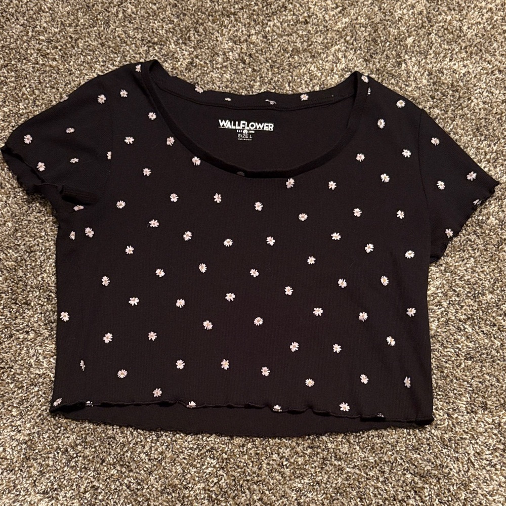 Wallflower Black and White Floral Crop Top